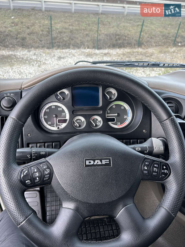 Тягач DAF XF 105 2011 в Виннице