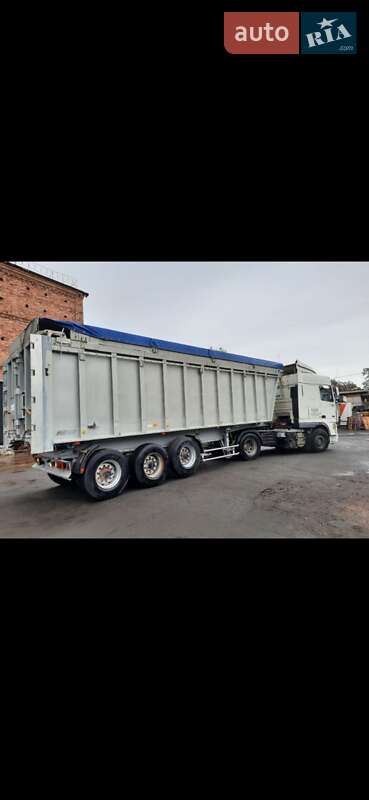 Тягач DAF XF 105 2009 в Новом Буге