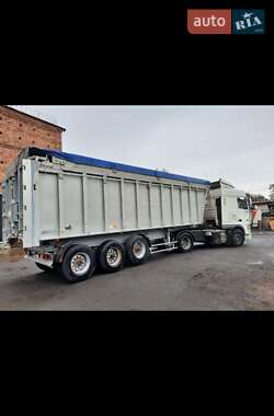 Тягач DAF XF 105 2009 в 