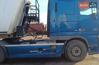 Тягач DAF XF 105 2013 в 