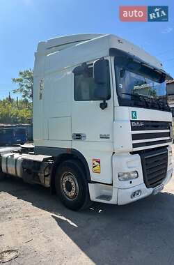 Тягач DAF XF 105 2011 в Кам'янець-Подільському