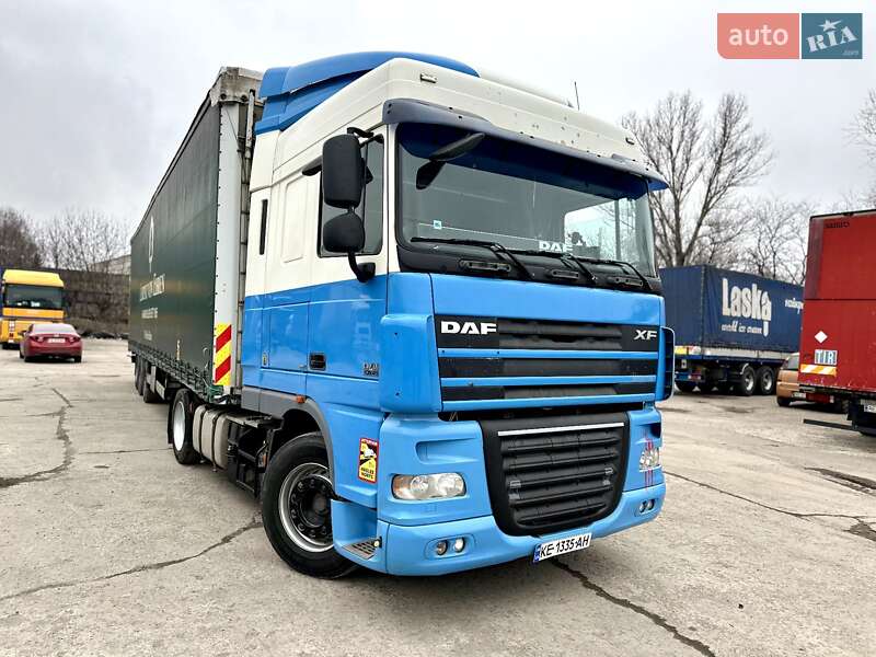 Тягач DAF XF 105 2007 в Кам'янському