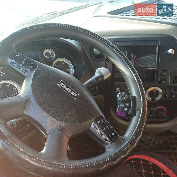 Тягач DAF XF 105 2013 в Горишних Плавнях