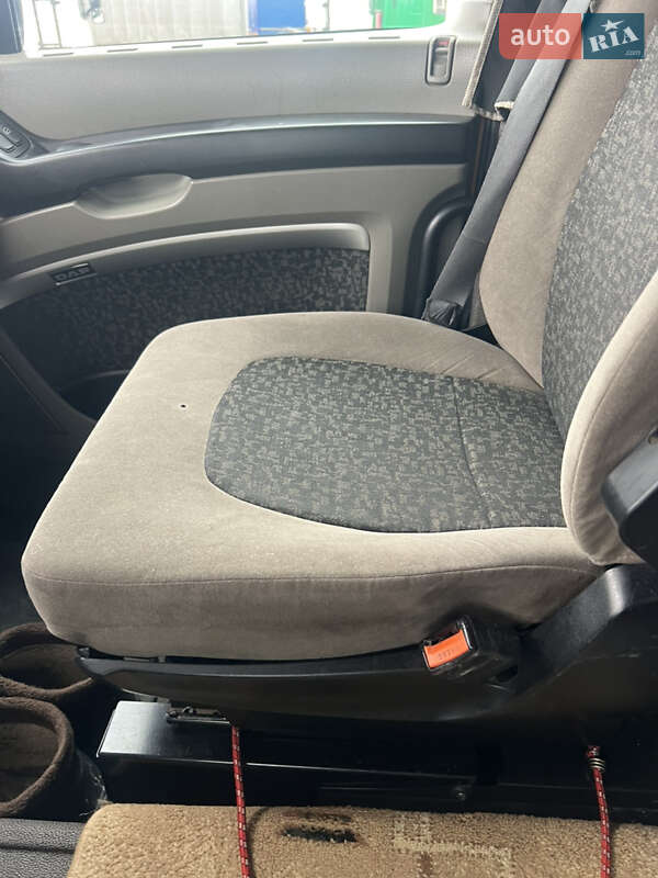 Тягач DAF XF 105 2008 в Луцьку фото 24 Тягач DAF XF 105 2008 в Луцьку