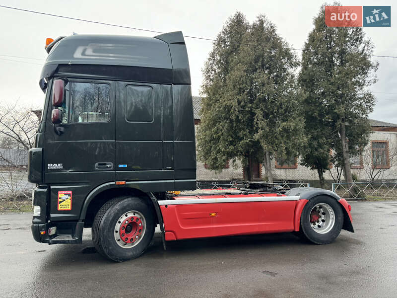 Тягач DAF XF 105 2013 в Славуте
