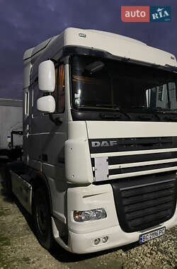 Тягач DAF XF 105 2012 в Львові