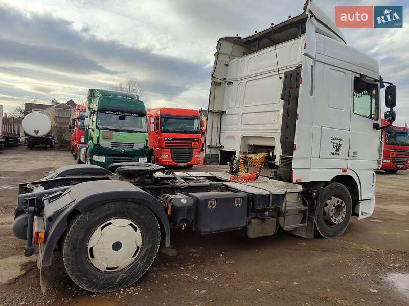 Тягач DAF XF 105 2011 в Львове