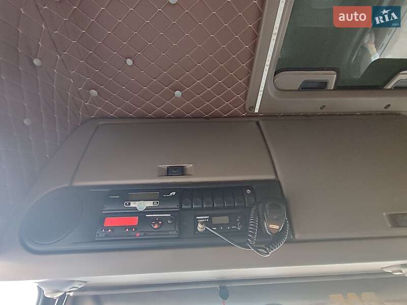 Тягач DAF XF 105 2011 в Львове