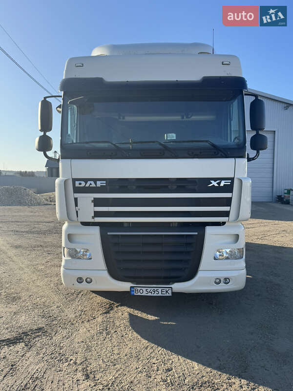 Тягач DAF XF 105 2012 в Тернополе