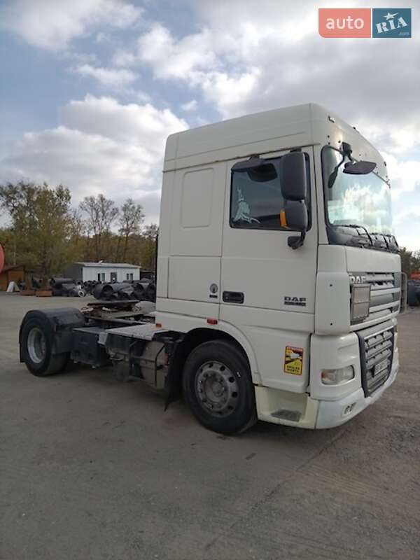Тягач DAF XF 105 2007 в Днепре