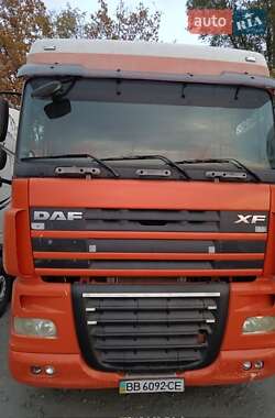 Тягач DAF XF 105 2007 в Дніпрі