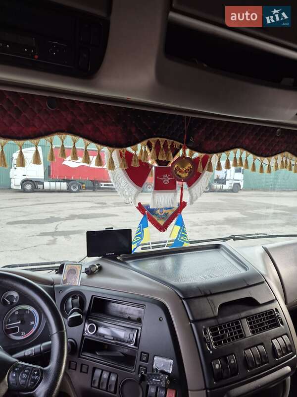 Тягач DAF XF 105 2007 в Буче