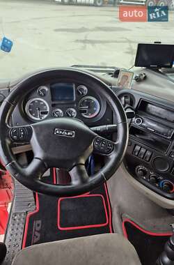 Тягач DAF XF 105 2007 в 