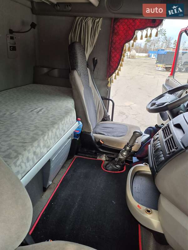 Тягач DAF XF 105 2007 в Буче
