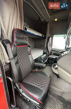 Тягач DAF XF 105 2008 в 