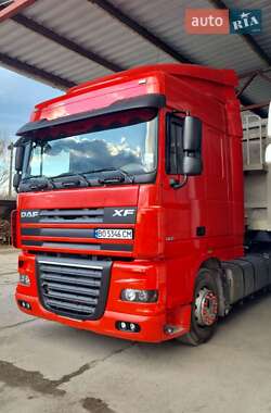 Тягач DAF XF 105 2008 в 