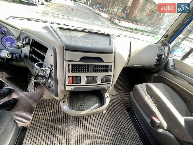 Тягач DAF XF 105 2013 в Киеве