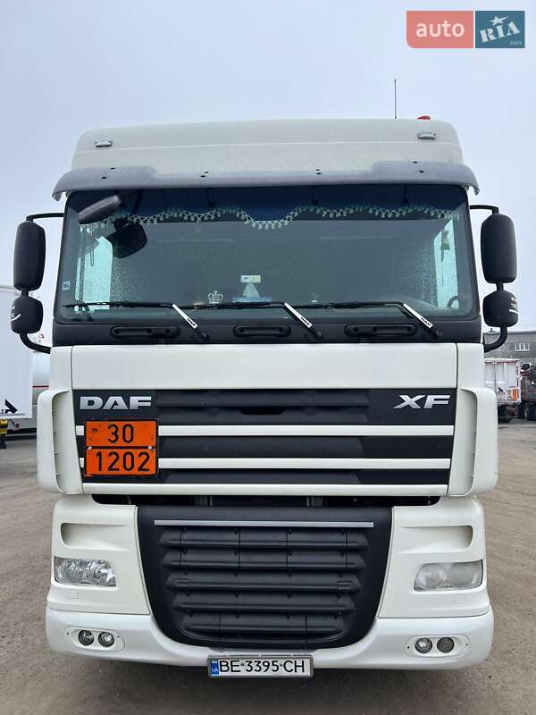 Тягач DAF XF 105 2013 в Хмельницком