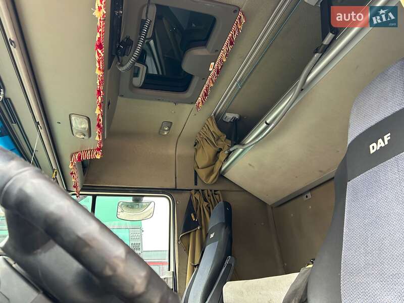 Тягач DAF XF 105 2011 в Львове