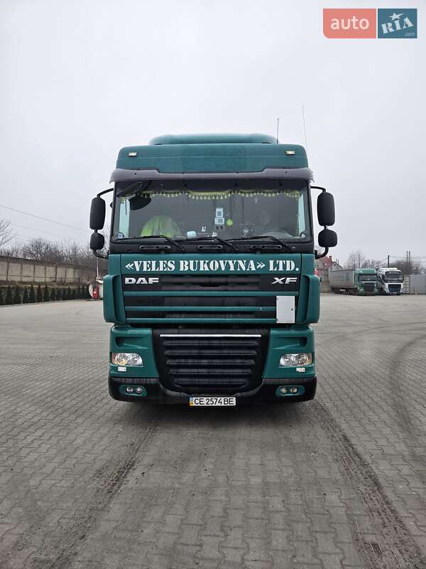 Тягач DAF XF 105 2008 в Черновцах