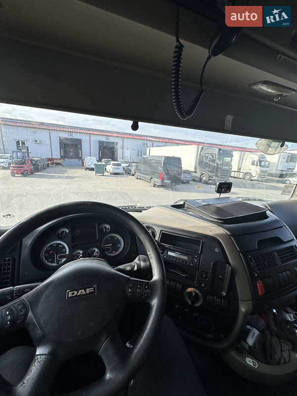 Тягач DAF XF 105 2011 в Городке