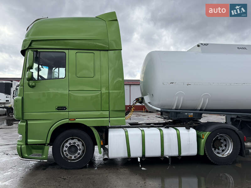 Тягач DAF XF 105 2013 в Городке