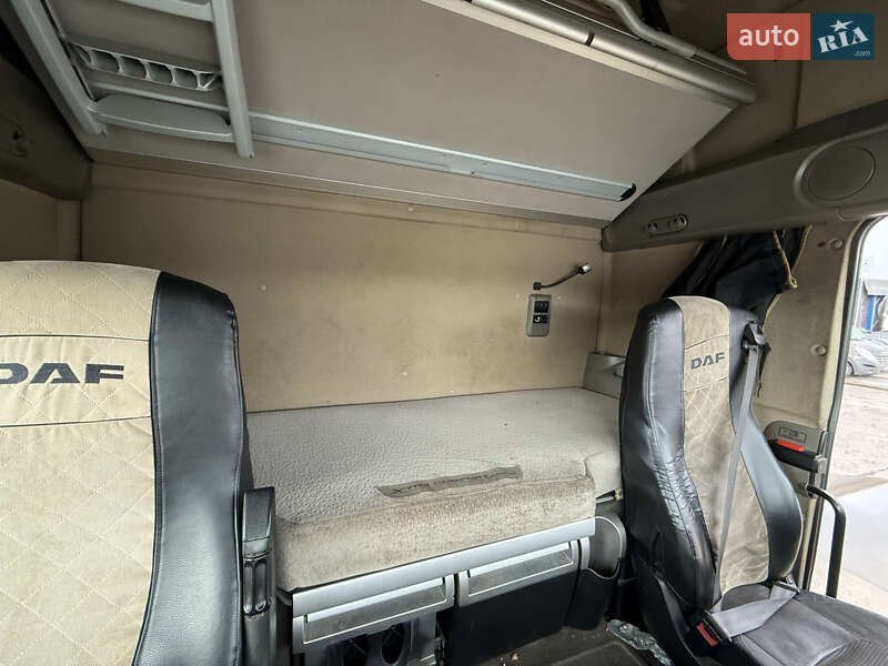 Тягач DAF XF 105 2013 в Городке
