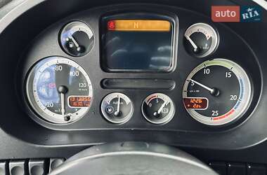 Тягач DAF XF 105 2011 в 