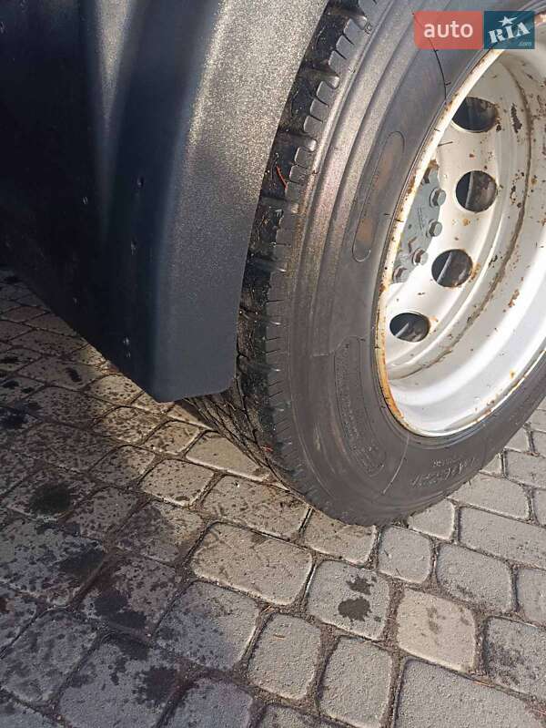 Тягач DAF XF 105 2004 в Любарі