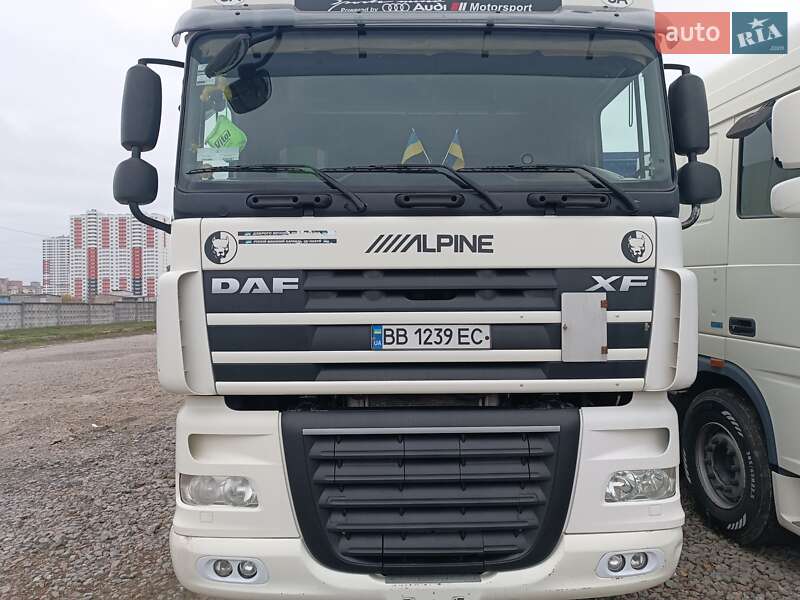 Зерновоз DAF XF 105 2012 в Броварах