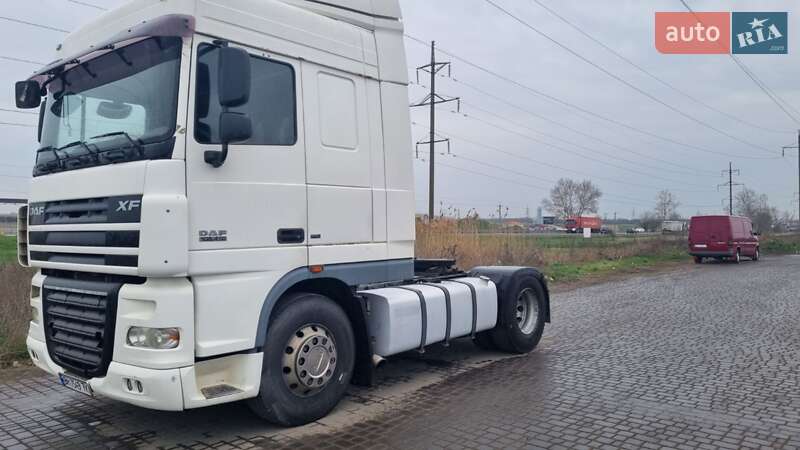 Тягач DAF XF 105 2007 в Одесі