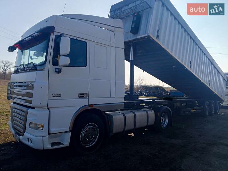 Тягач DAF XF 105 2011 в 