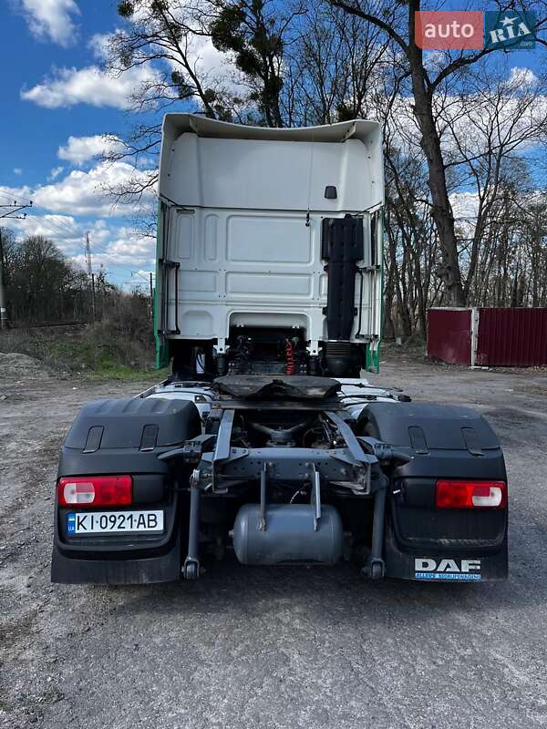 Тягач DAF XF 105 2012 в Киеве