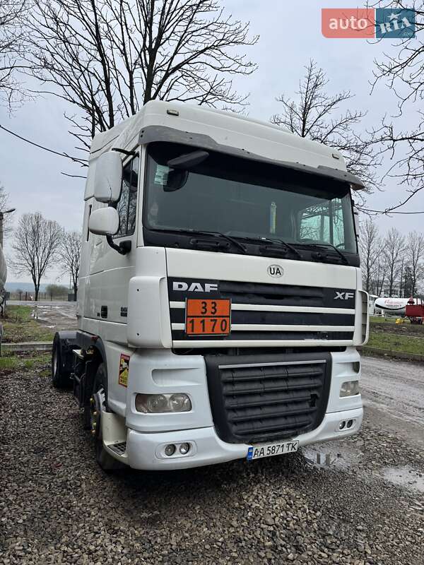 Тягач DAF XF 105 2009 в Ивано-Франковске фото 8 Тягач DAF XF 105 2009 в Ивано-Франковске