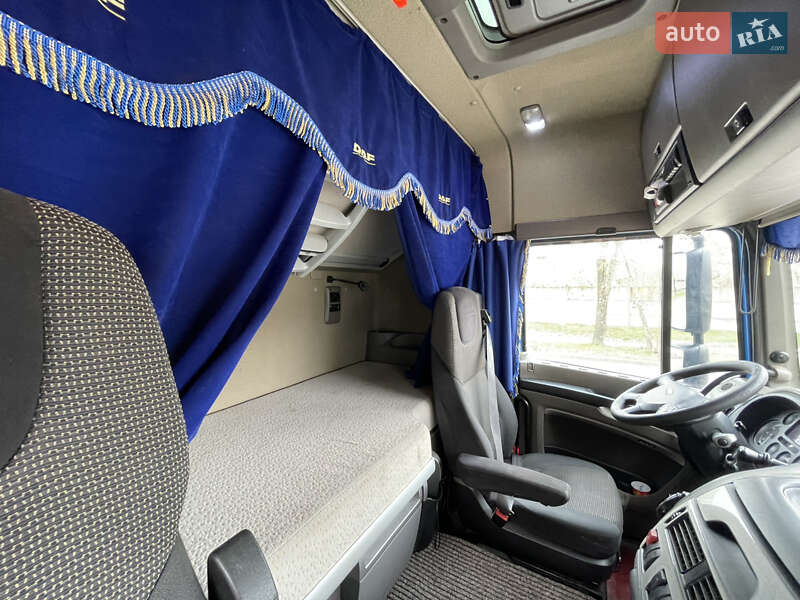 Тягач DAF XF 105 2013 в Киеве