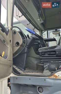 Тягач DAF XF 105 2011 в 
