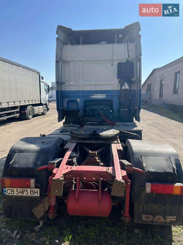 Тягач DAF XF 105 2008 в Чернигове