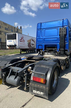 Тягач DAF XF 105 2010 в 