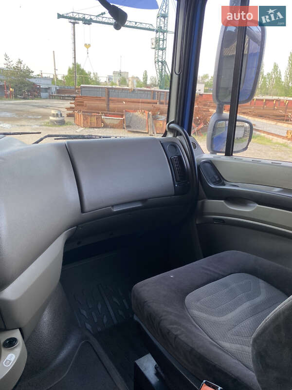 Тягач DAF XF 105 2010 в Днепре