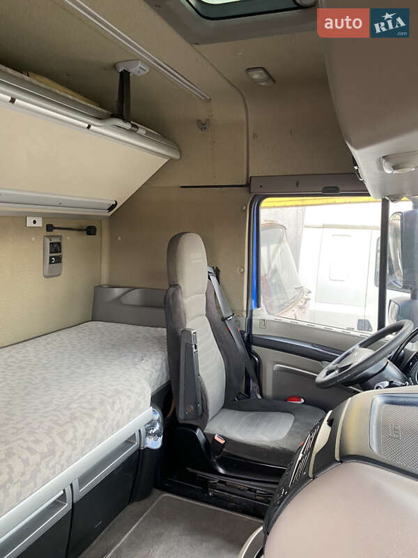 Тягач DAF XF 105 2010 в Днепре