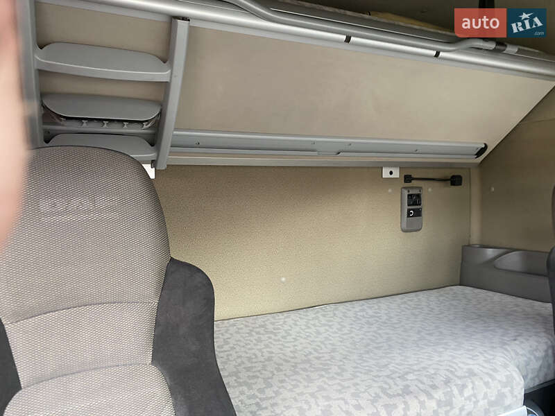 Тягач DAF XF 105 2010 в Днепре