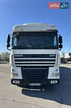 Тягач DAF XF 105 2010 в 