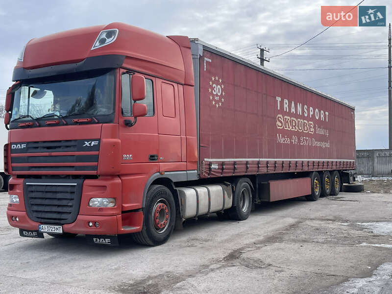 Тягач DAF XF 105 2009 в Обухове