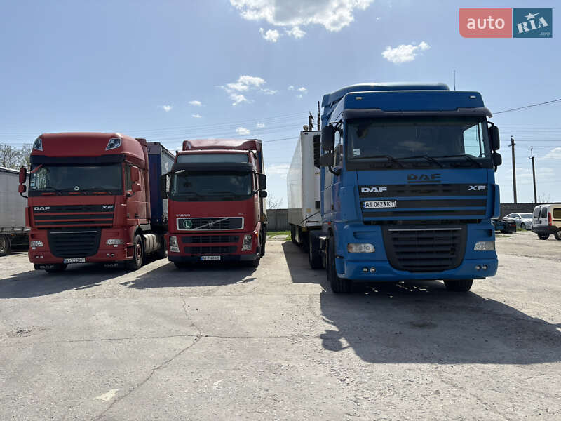 Тягач DAF XF 105 2009 в Обухове