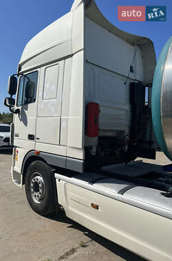 Тягач DAF XF 105 2012 в 