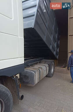 Самосвал DAF XF 105 2007 в 
