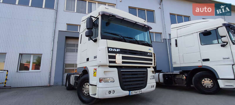 Тягач DAF XF 105 2010 в 