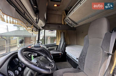 Тягач DAF XF 105 2010 в 