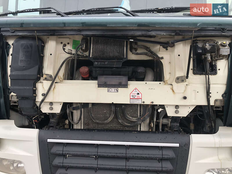 Тягач DAF XF 105 2006 в Одессе