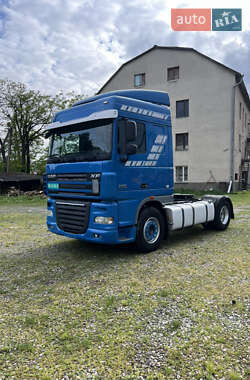 Тягач DAF XF 105 2012 в Чернівцях